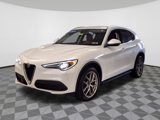 Used 2018 Alfa Romeo Stelvio Ti image 2