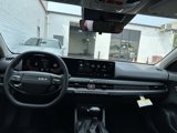 New 2025 Kia K4 LX image 3