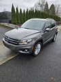 Used 2012 Volkswagen Tiguan SE image 3