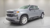 Used 2020 Chevrolet Silverado 1500 Custom w/ Custom Value Package image 3