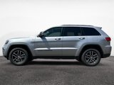 Used 2018 Jeep Grand Cherokee Trailhawk w/ Trailhawk Luxury Group image 3
