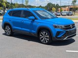 Used 2022 Volkswagen Taos SE w/ Driver Assistance Package image 2