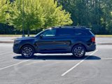 Used 2021 Kia Sorento SX Prestige image 3