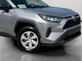 Used 2019 Toyota RAV4 LE image 2