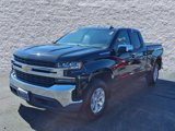 Used 2019 Chevrolet Silverado 1500 LT w/ Convenience Package image 4