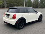 Used 2019 MINI Cooper 2-Door Hardtop image 3