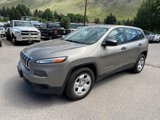 Used 2017 Jeep Cherokee Sport image 2