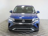 Used 2024 Volkswagen Taos SE image 2