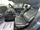 Used 2022 Kia Niro EX Premium image 3