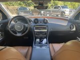 Used 2018 Jaguar XJ R-Sport image 4