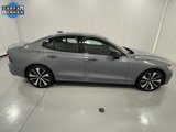 Certified 2022 Volvo S60 B5 Momentum w/ Premium Package image 5
