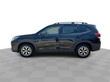 Used 2022 Subaru Forester Premium image 5