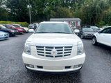 Used 2013 Cadillac Escalade Luxury image 2