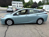 Used 2016 Toyota Prius Two image 2