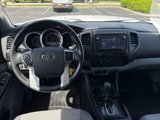 Used 2015 Toyota Tacoma PreRunner w/ Convenience Package image 2