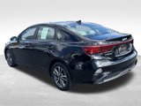 Used 2022 Kia Forte LXS image 3