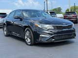 Used 2020 Kia Optima LX image 2