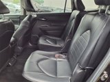 Certified 2022 Toyota Highlander XLE image 6