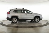 Used 2016 Jeep Cherokee Latitude w/ Comfort/Convenience Group image 6
