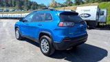Used 2022 Jeep Cherokee Latitude Lux w/ Mopar Interior Package image 3