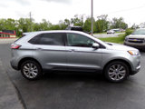 Used 2022 Ford Edge Titanium image 2