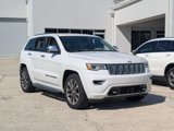 Used 2017 Jeep Grand Cherokee Overland w/ Jeep Active Safety Group image 3