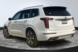 Used 2021 Cadillac XT6 Premium Luxury image 2
