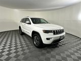 Used 2018 Jeep Grand Cherokee Limited w/ Luxury Group II image 3