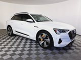 Used 2023 Audi e-tron Premium Plus image 3