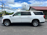 Used 2022 GMC Yukon XL Denali image 2