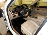 Used 2012 Jeep Grand Cherokee Limited w/ Luxury Group II image 3