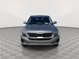 Used 2022 Kia Seltos LX image 3