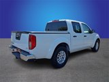 Used 2019 Nissan Frontier SV image 4