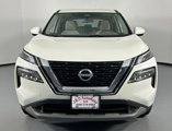 Used 2023 Nissan Rogue SV image 2