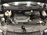 Used 2023 Chrysler Pacifica Limited w/ Uconnect Theater Family Group image 6