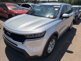 Used 2022 Kia Sorento LX image 5