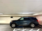 Used 2023 Ford Explorer XLT image 2
