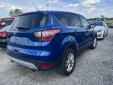 Used 2017 Ford Escape SE image 3