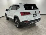 New 2024 Volkswagen Taos SE image 5