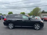 Used 2017 Nissan Pathfinder SV image 6