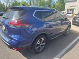 Used 2020 Nissan Rogue SV w/ Premium Package image 3