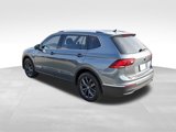 Used 2023 Volkswagen Tiguan SE image 3