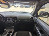 Used 2019 Jeep Grand Cherokee Altitude image 4