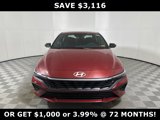 New 2025 Hyundai Elantra SEL image 2