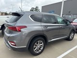 Used 2020 Hyundai Santa Fe SE image 2
