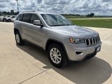 Used 2021 Jeep Grand Cherokee Laredo X image 3