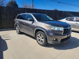 Used 2016 Toyota Highlander Plus image 4