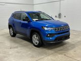 Used 2022 Jeep Compass Latitude image 2