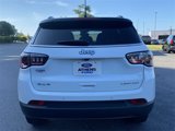 Used 2024 Jeep Compass Limited image 4