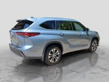 Used 2020 Toyota Highlander XLE image 5